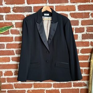 🖤 Little Black Tux Women’s Tuxedo Blazer – Black (Size 20)